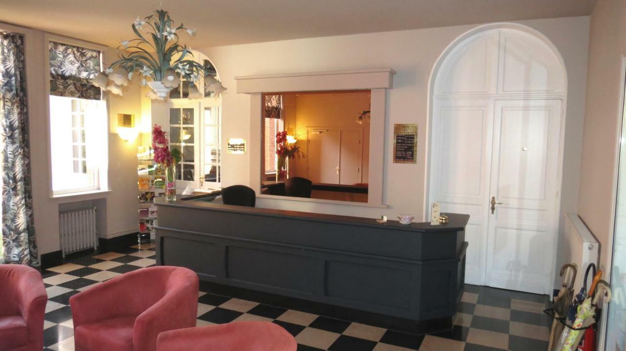 Logis - Belle Hotel, Lille-Ouest Bailleul  Eksteriør bilde